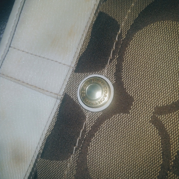 Authentic Coach Purse - Picture 3 of 8
